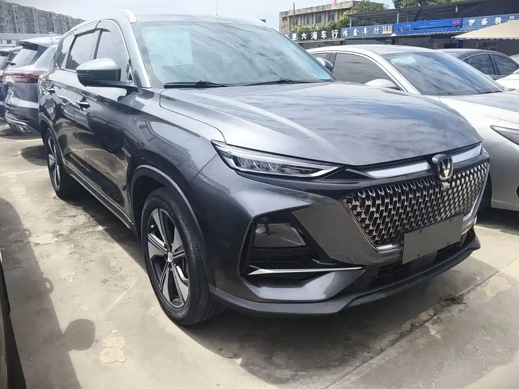 Changan X7 Plus 2024 1.5T AT Luxury 7 мест