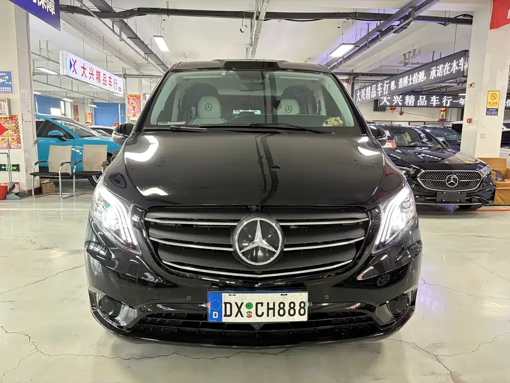 MERCEDES-BENZ VITO