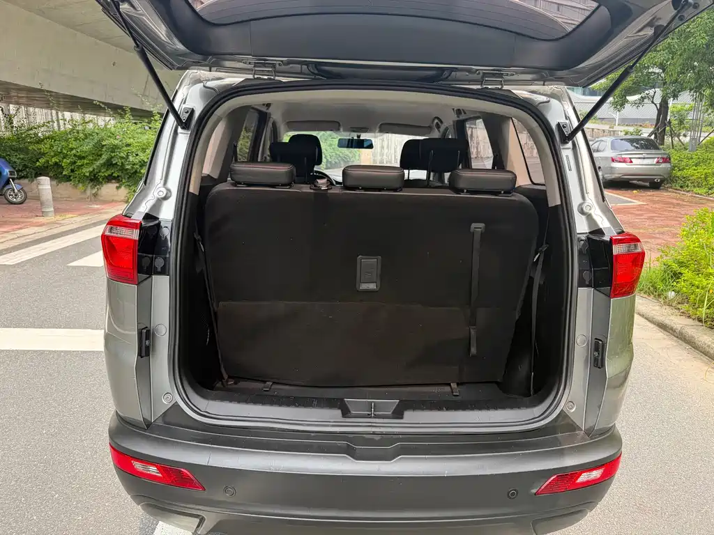 Wuling Hongguang S3 — миниатюра 17