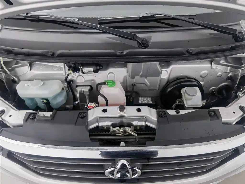 CHANGAN CROSS STAR V3