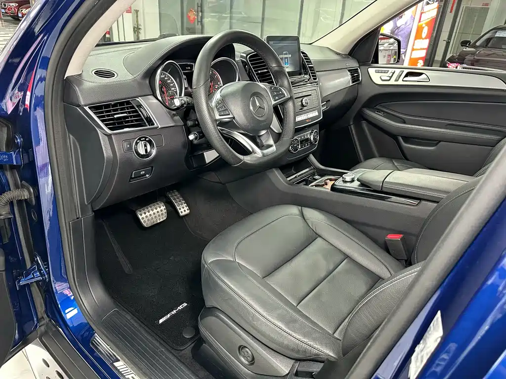 Mercedes-Benz GLE AMG — миниатюра 11