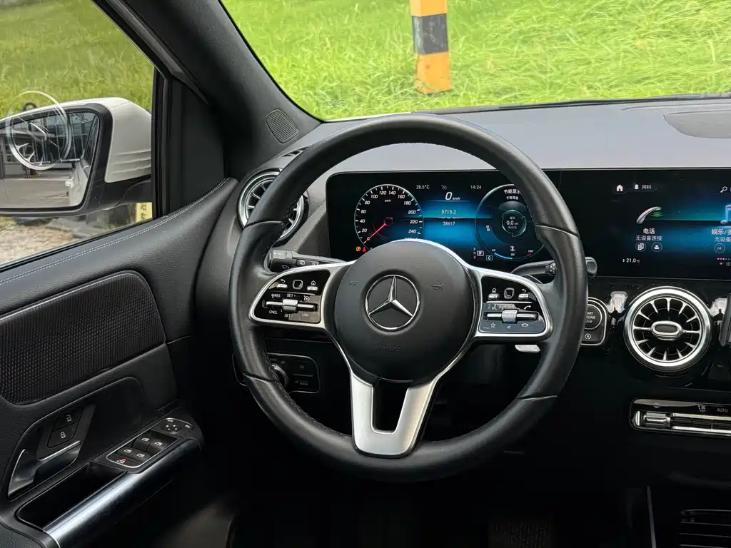 Mercedes-Benz B-Class — миниатюра 16