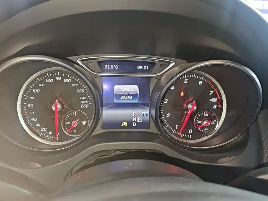 Mercedes-Benz GLA — миниатюра 14