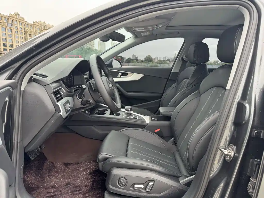 Audi A4L — миниатюра 4