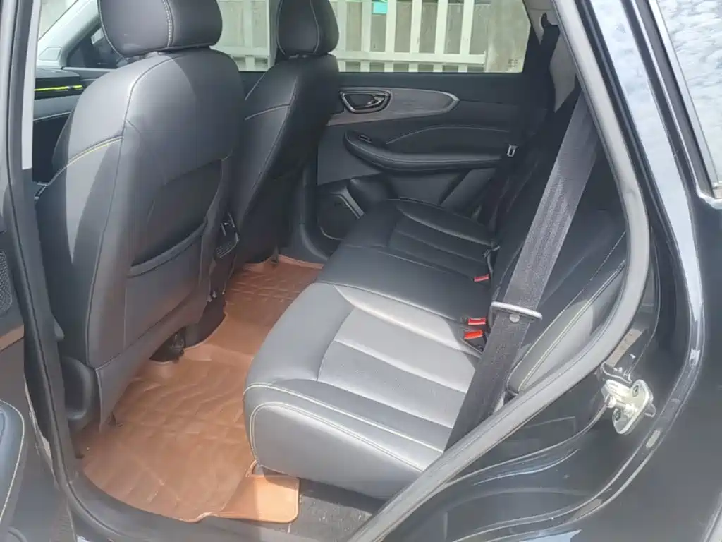 Roewe RX5 — миниатюра 17