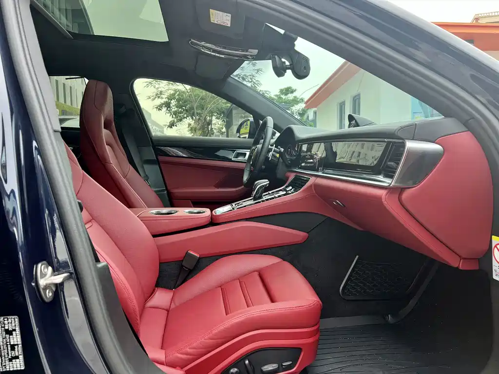 Porsche Panamera — миниатюра 8