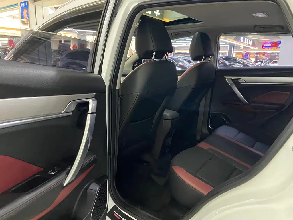Geely Binyue 2021 1.4T DCT