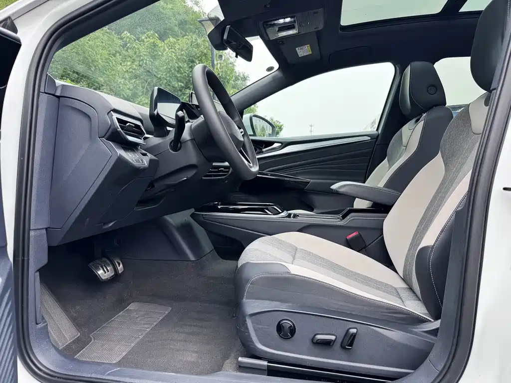 Volkswagen ID.4 Crozz — миниатюра 8