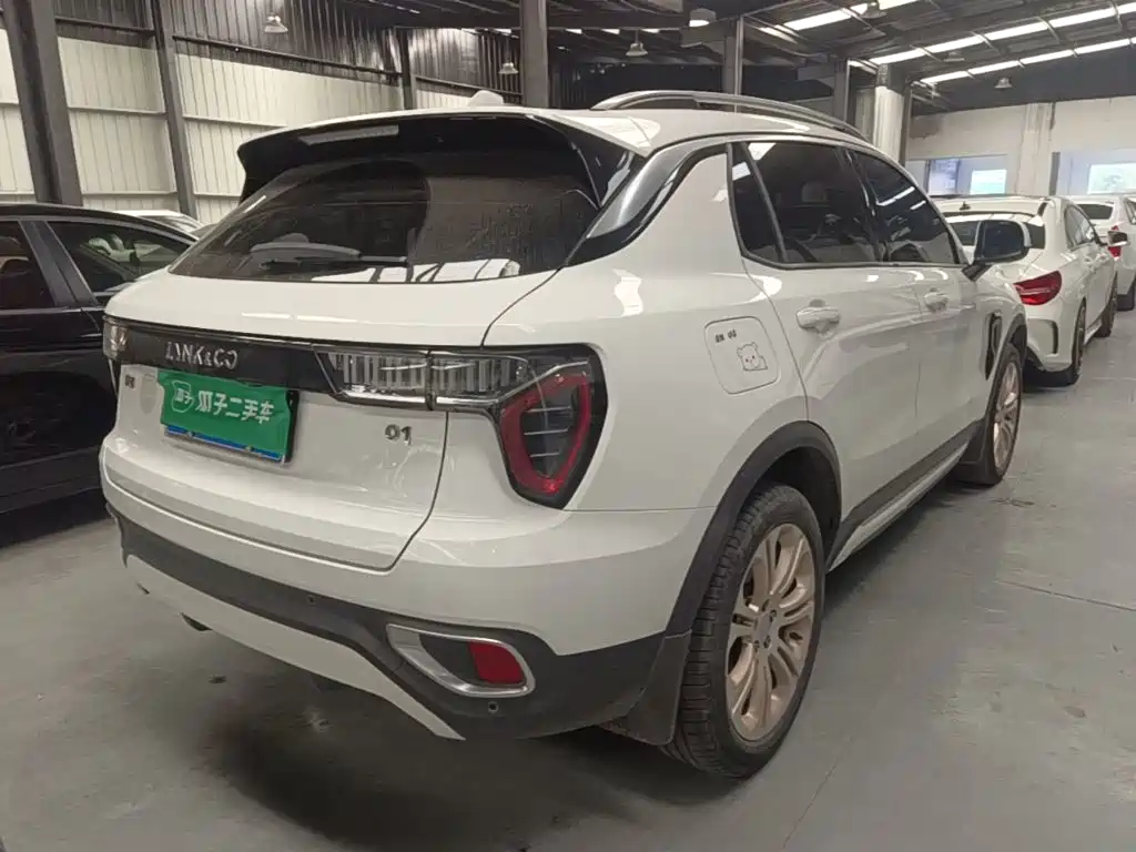 Lynk & Co 01 — миниатюра 7