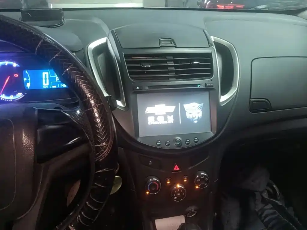 Chevrolet Trax — миниатюра 13