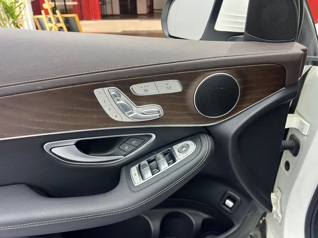 Mercedes-Benz GLC 2022 GLC 300 L 4MATIC