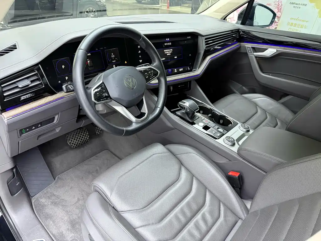 Volkswagen Touareg — миниатюра 18