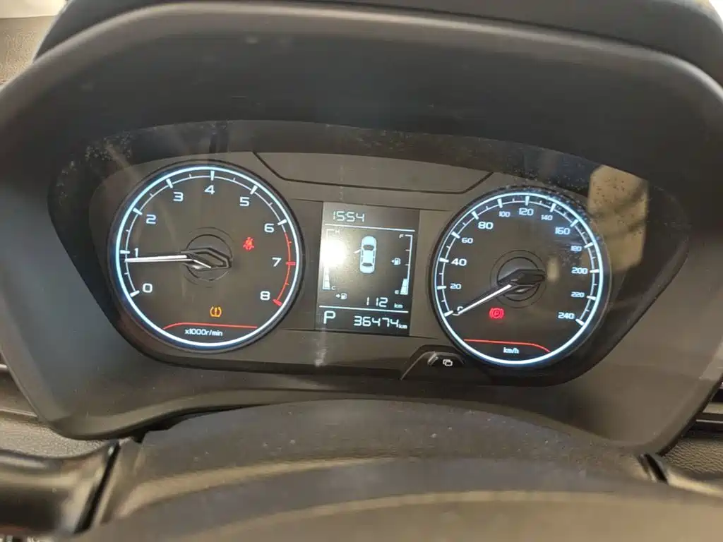 Geely Vision X3 — миниатюра 12