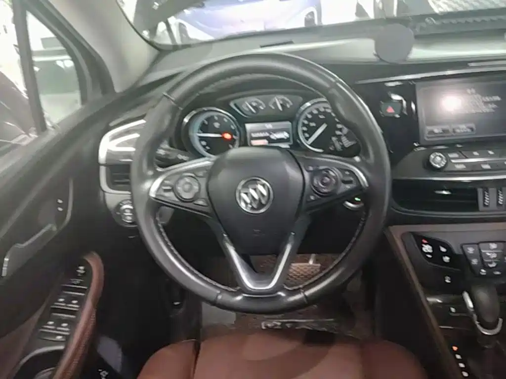 Buick Envision Plus — миниатюра 11
