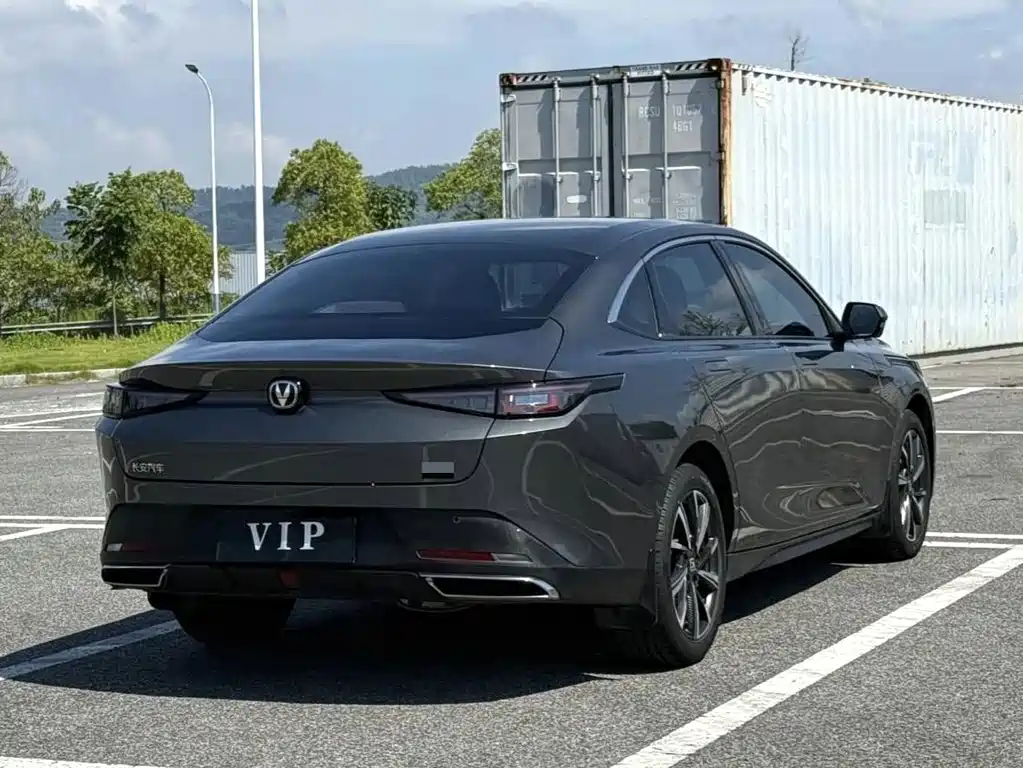 Changan Eado — миниатюра 8