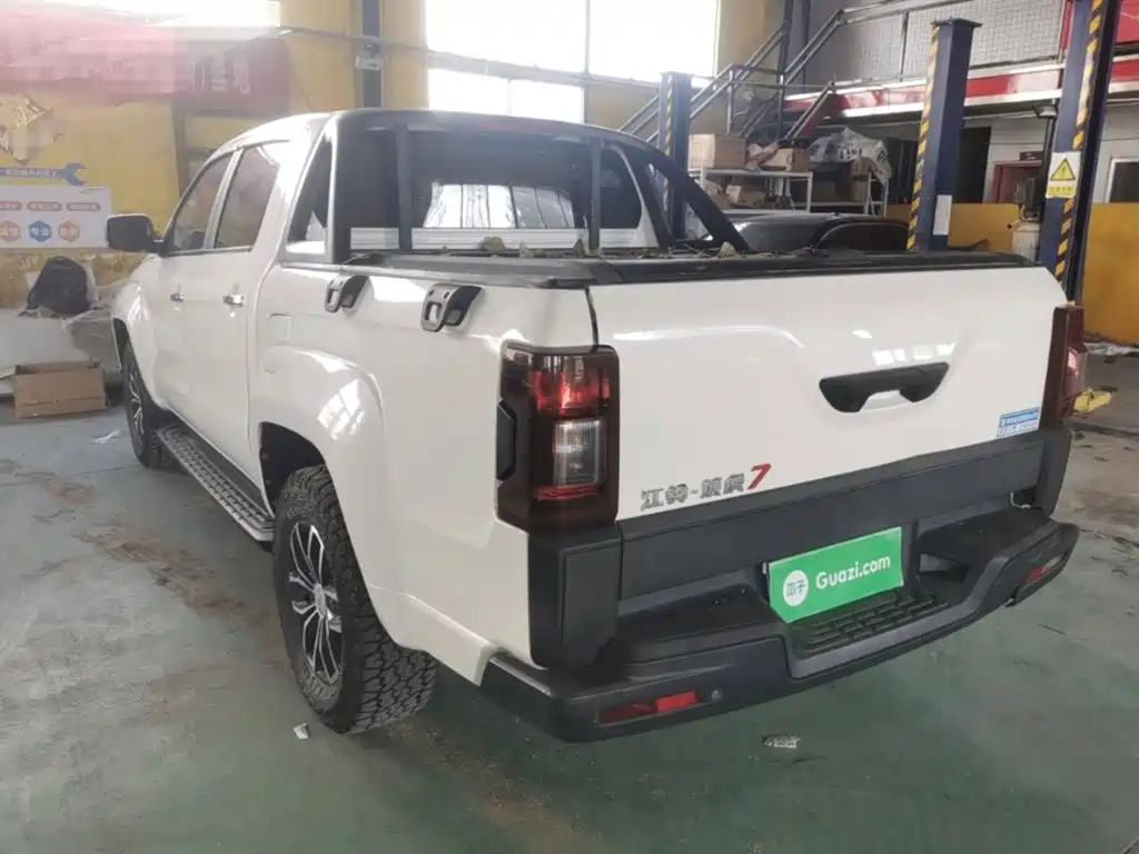 JMC Yuhu 7 — миниатюра 5