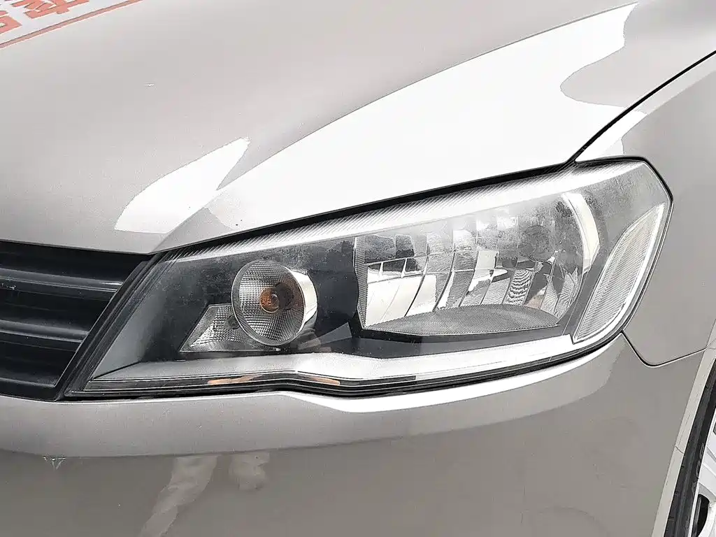 Volkswagen Jetta 2013 1.4L MT Fashion