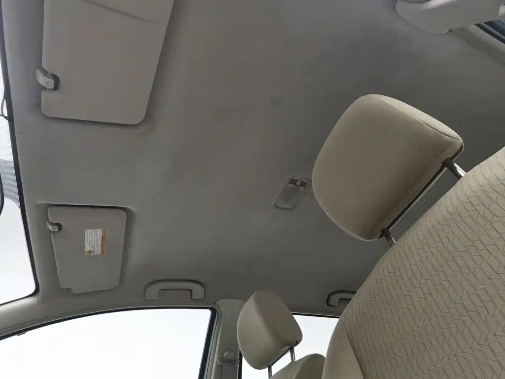 Nissan Livina — миниатюра 14