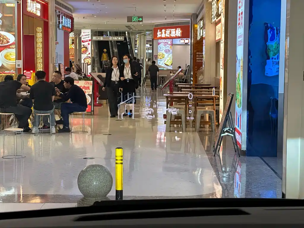 Li Auto Li MEGA — миниатюра 15