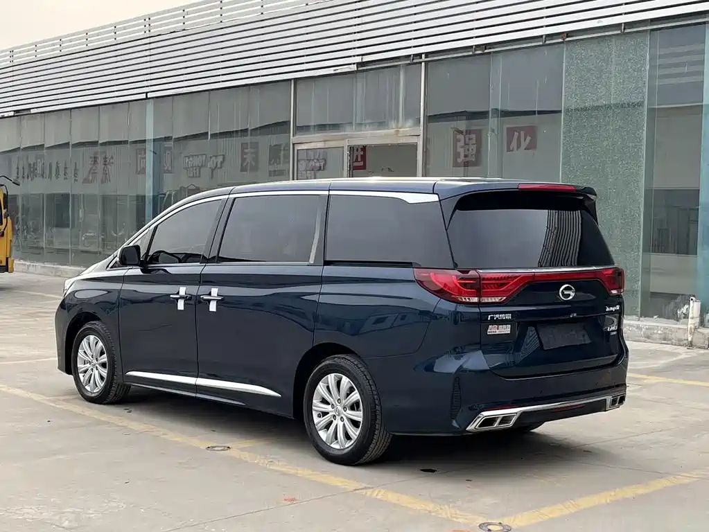 GAC TRUMPCHI M8