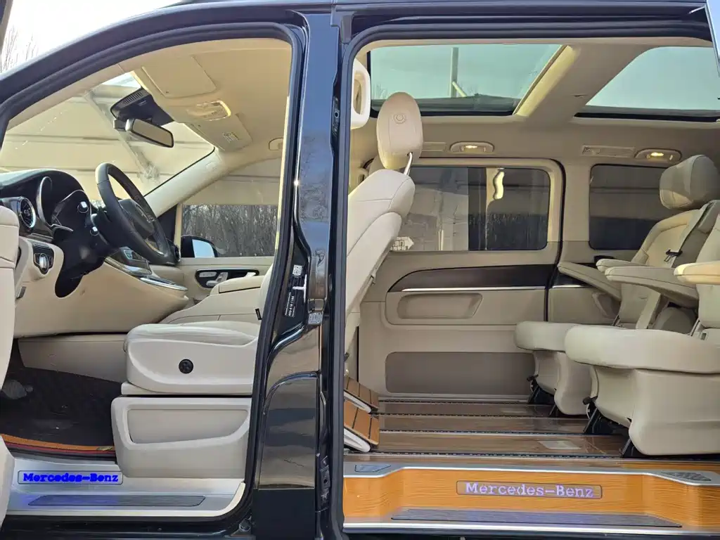 Mercedes-Benz V-Class V 260 Navigator Edition, фото 9