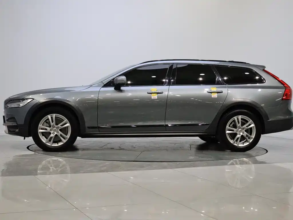 Volvo V90 2017 Cross Country T5 AWD