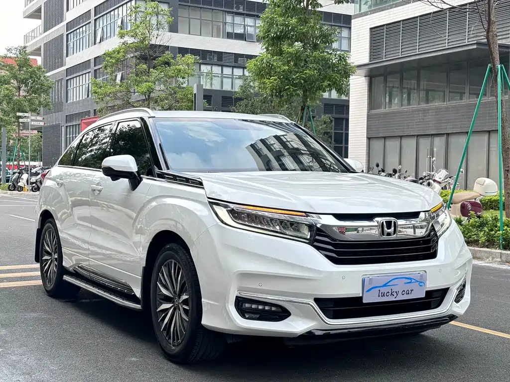 Honda Avancier — миниатюра 3
