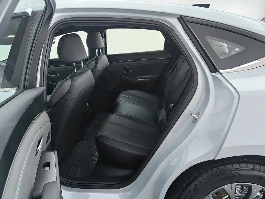 BYD Qin L — миниатюра 15