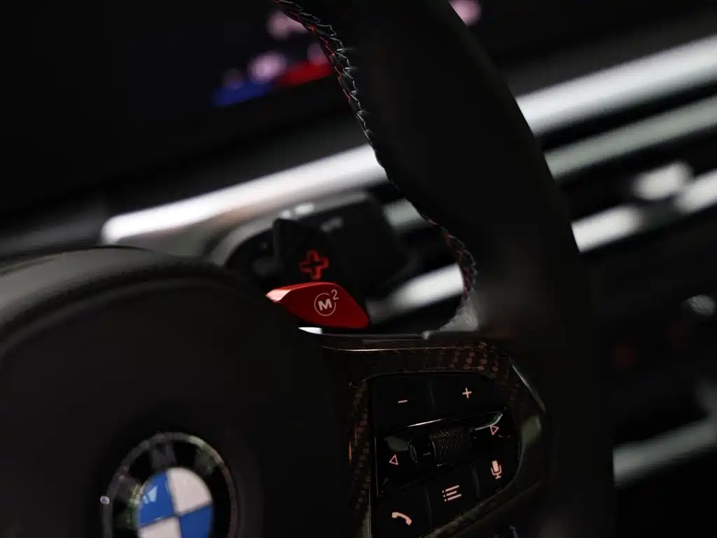 BMW M2 — миниатюра 11