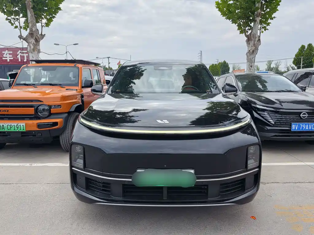 Li Auto Li L8 — миниатюра 2