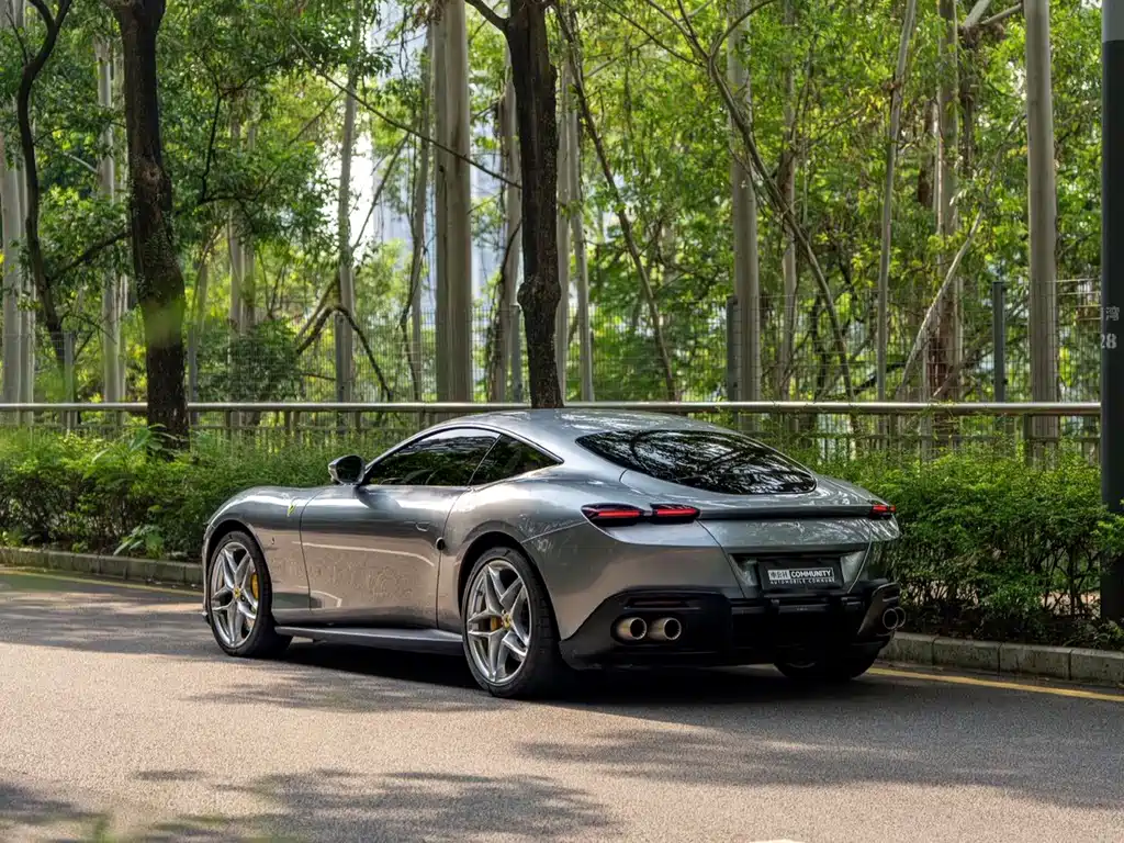 Ferrari Roma — миниатюра 3