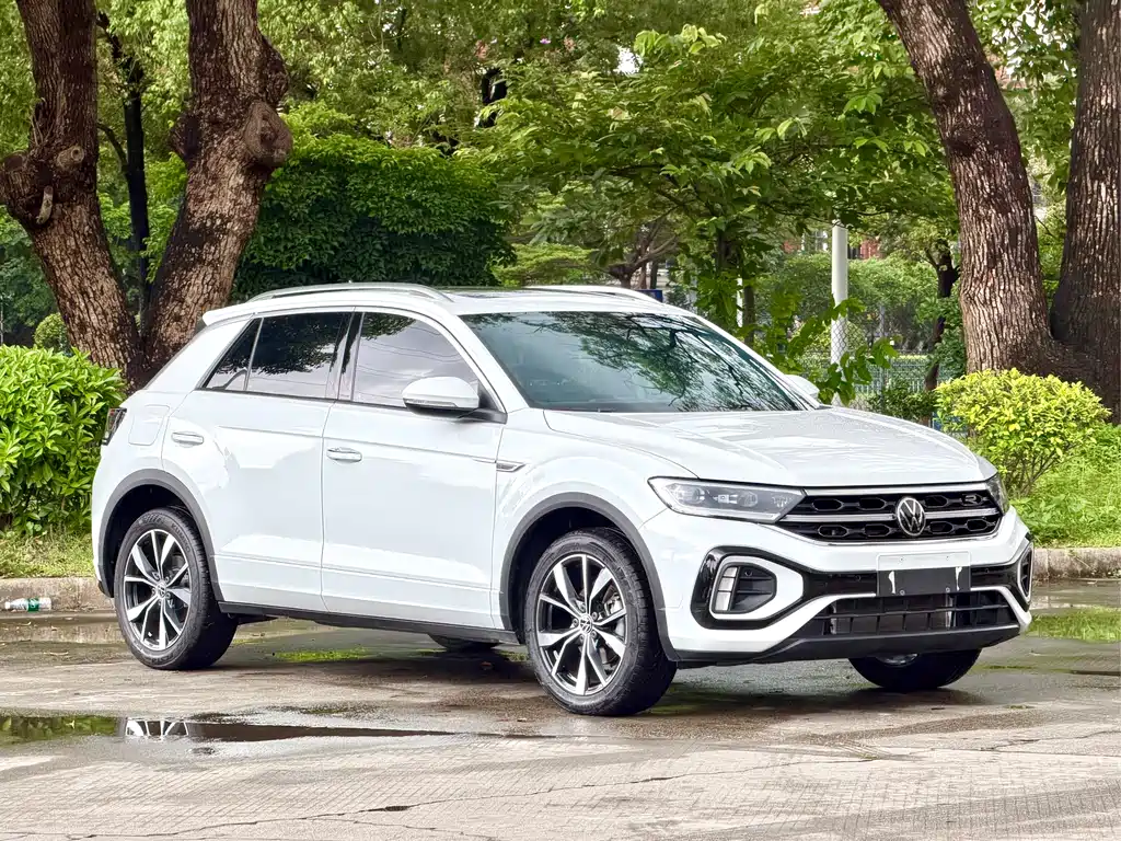 Volkswagen T-Roc 2024 300TSI DSG