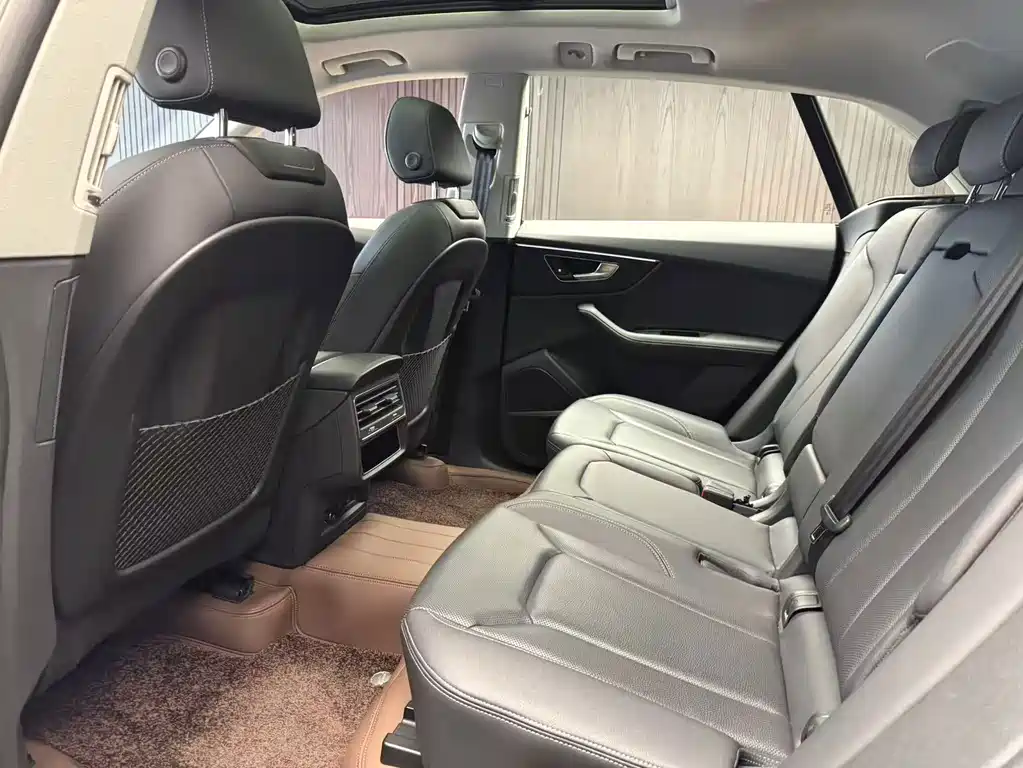 Audi Q8 — миниатюра 4