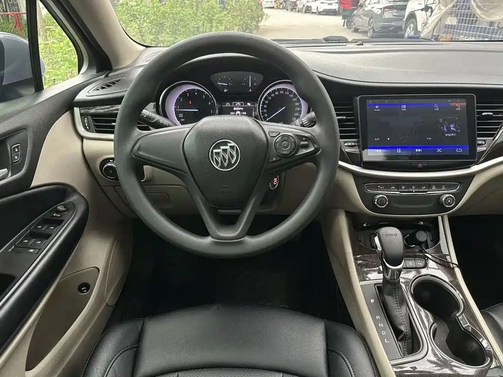 Buick Verano — миниатюра 5