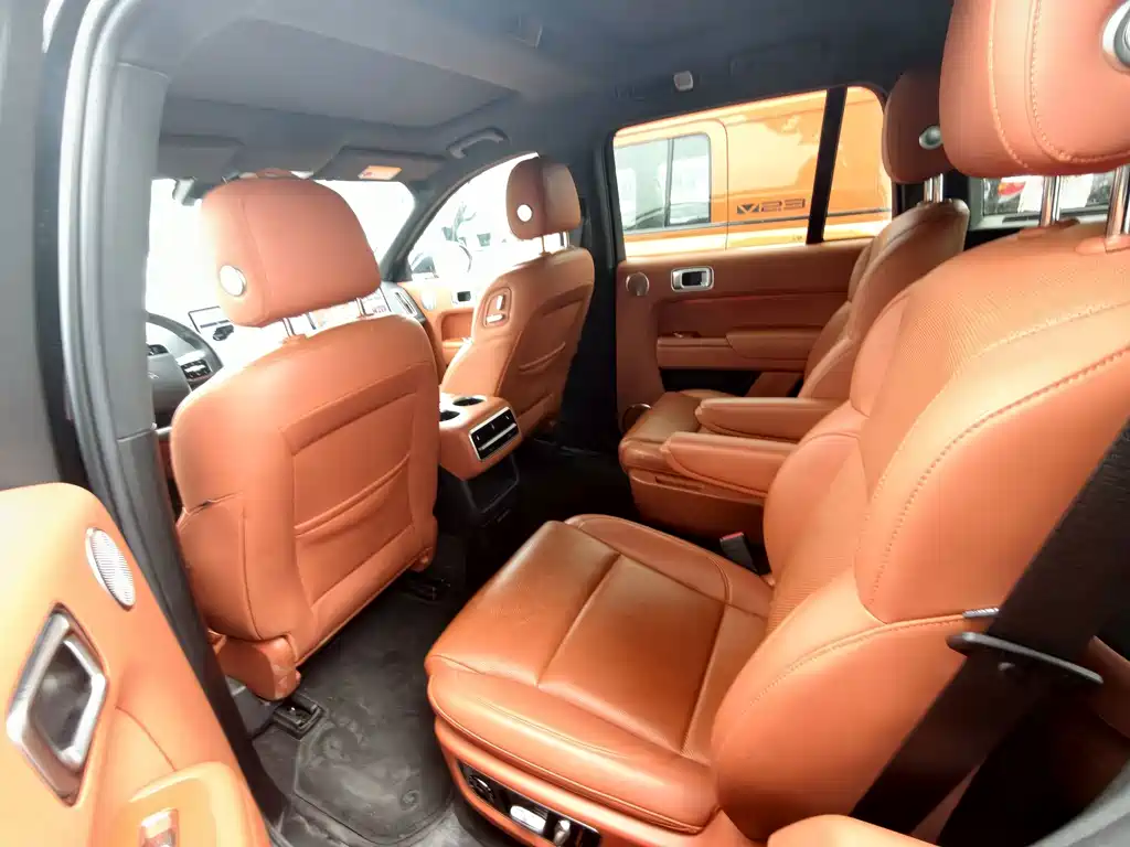 Li Auto Li L8 — миниатюра 5
