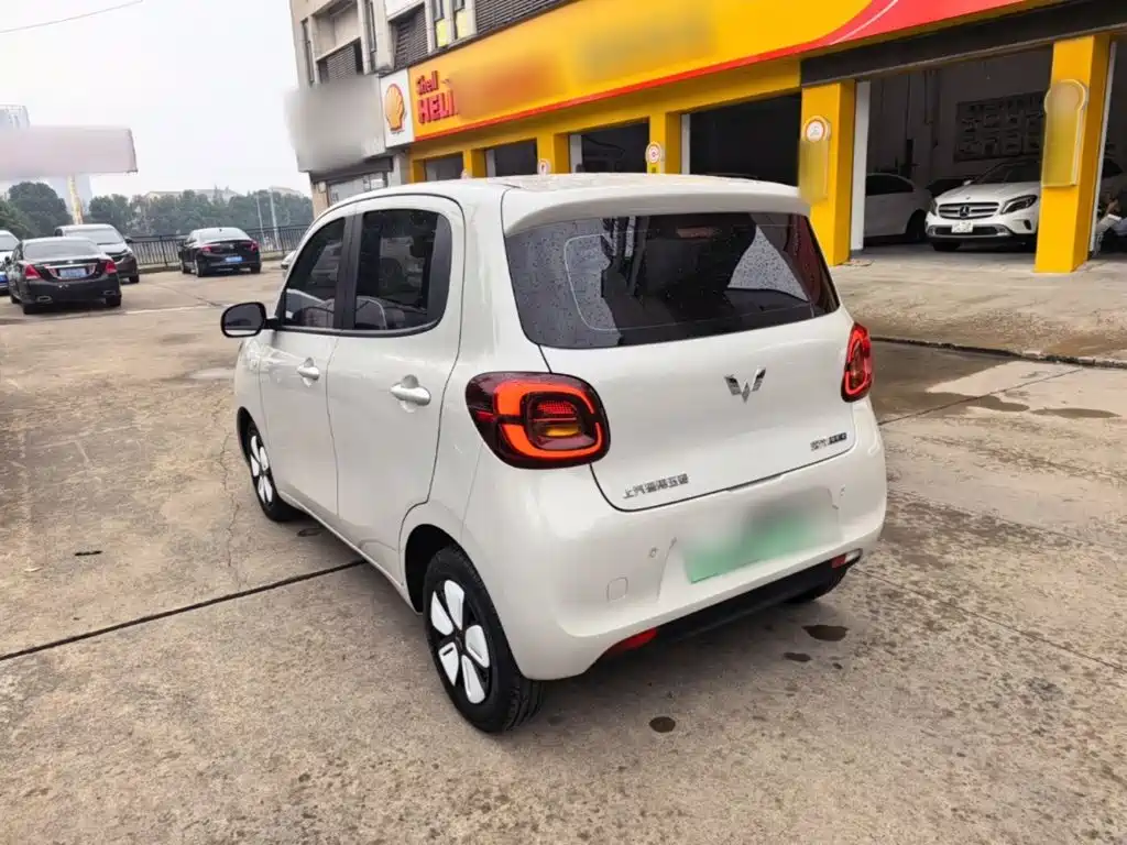 Wuling MINIEV — миниатюра 5