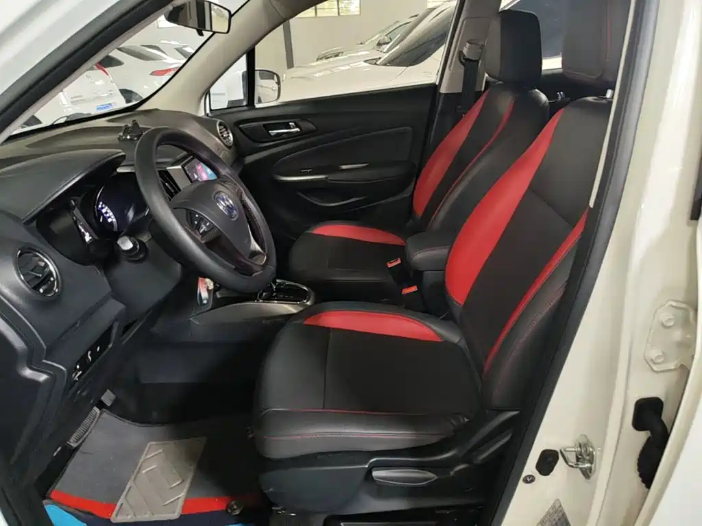 Changan CS15 — миниатюра 15