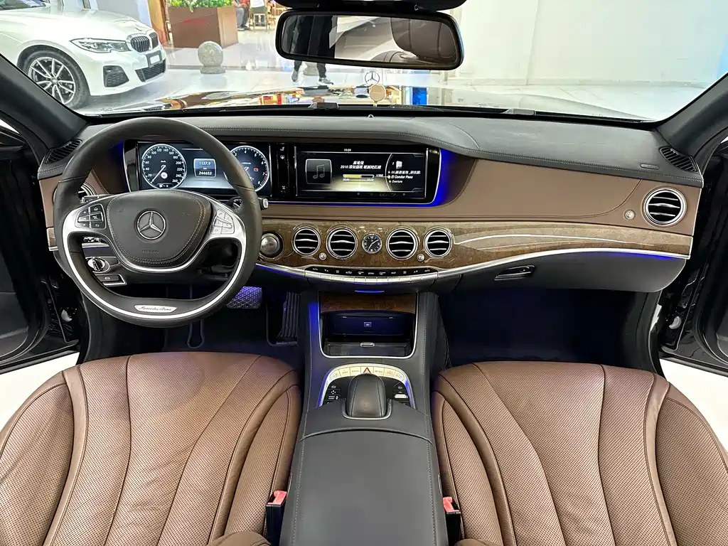 Mercedes-Benz S-Class — миниатюра 22