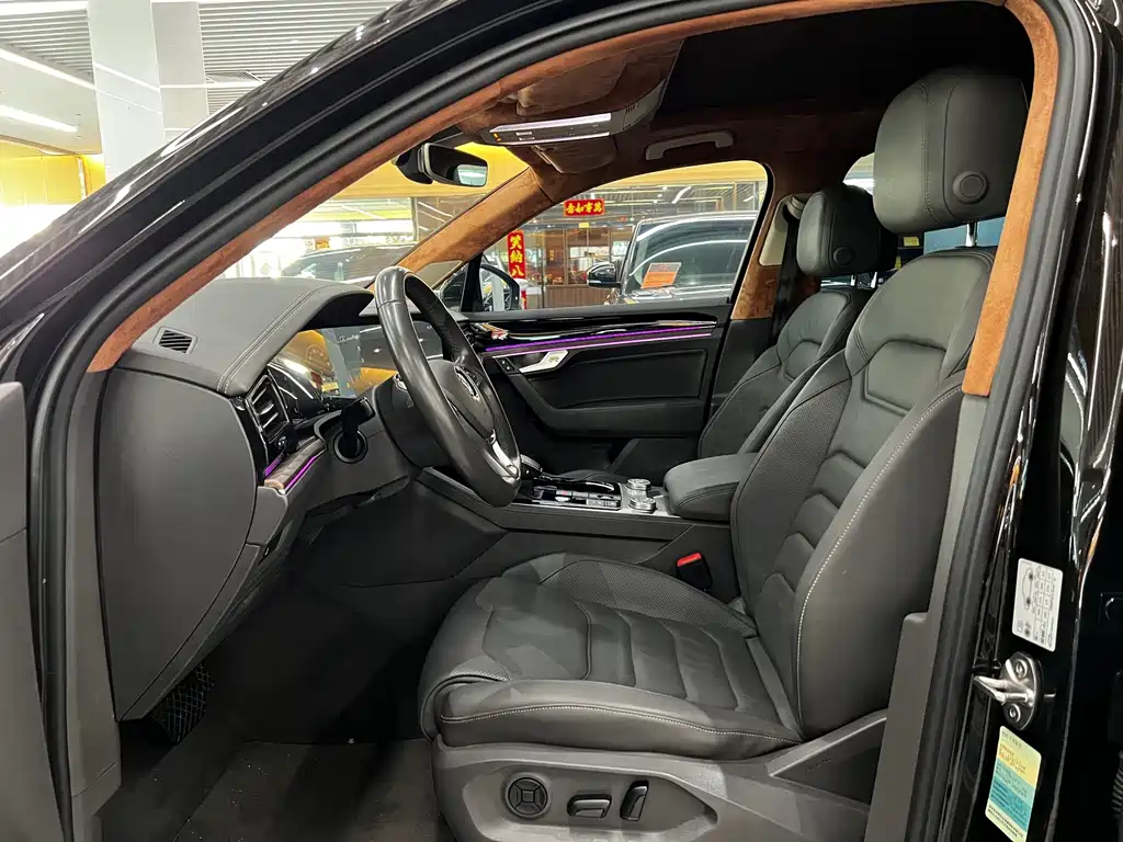 Volkswagen Touareg — миниатюра 5
