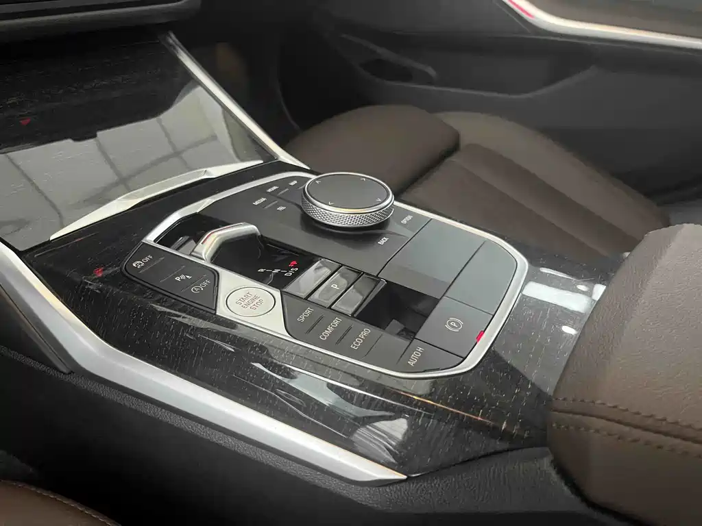 BMW 3 Series — миниатюра 19
