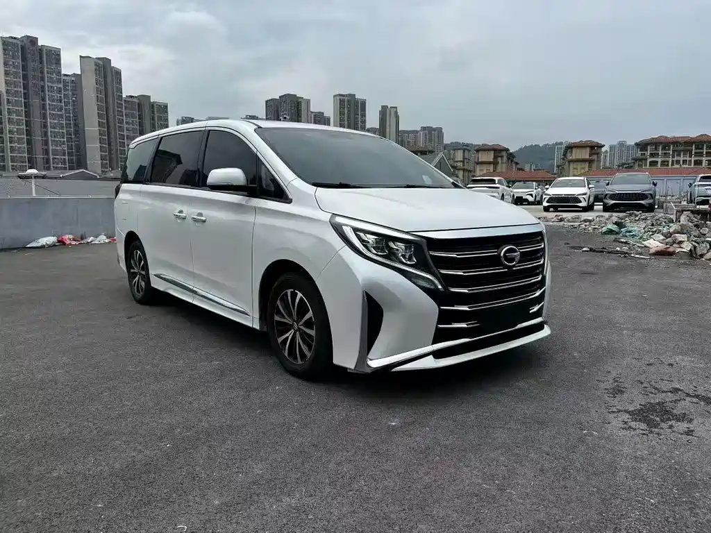 GAC TRUMPCHI M8