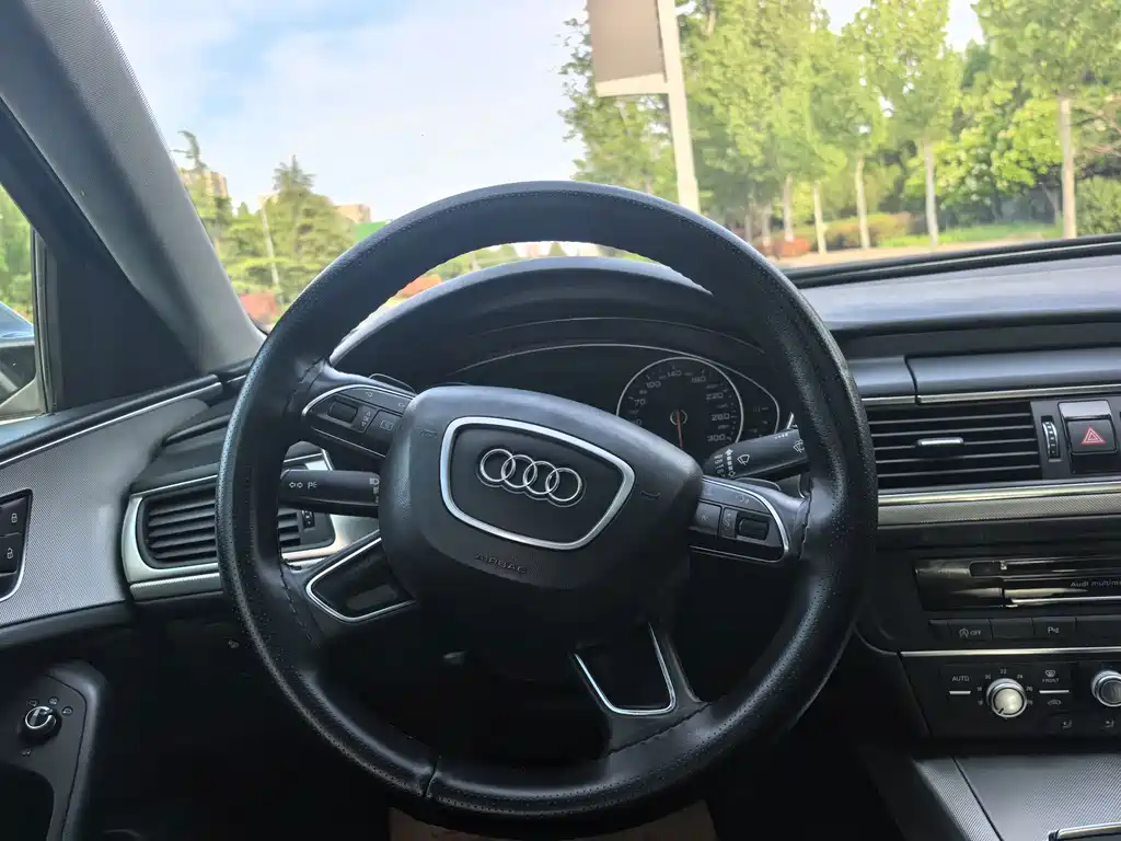 Audi A6L — миниатюра 9