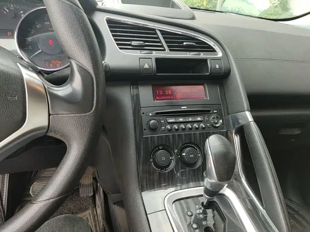 Peugeot 3008 — миниатюра 13