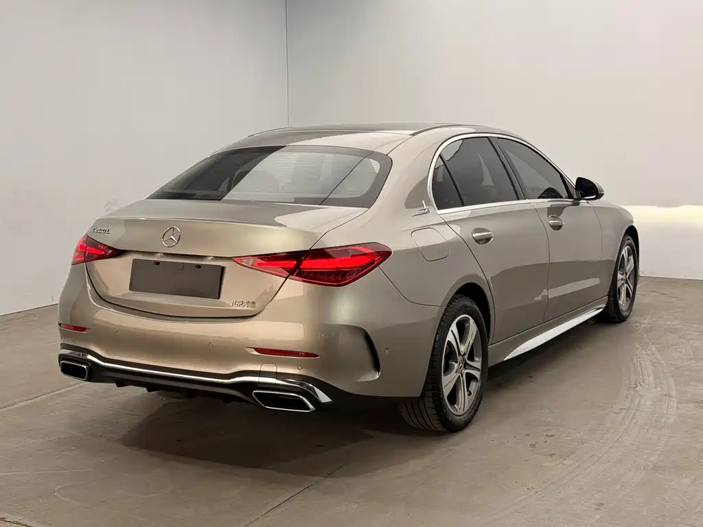 Mercedes-Benz C-Class — миниатюра 4