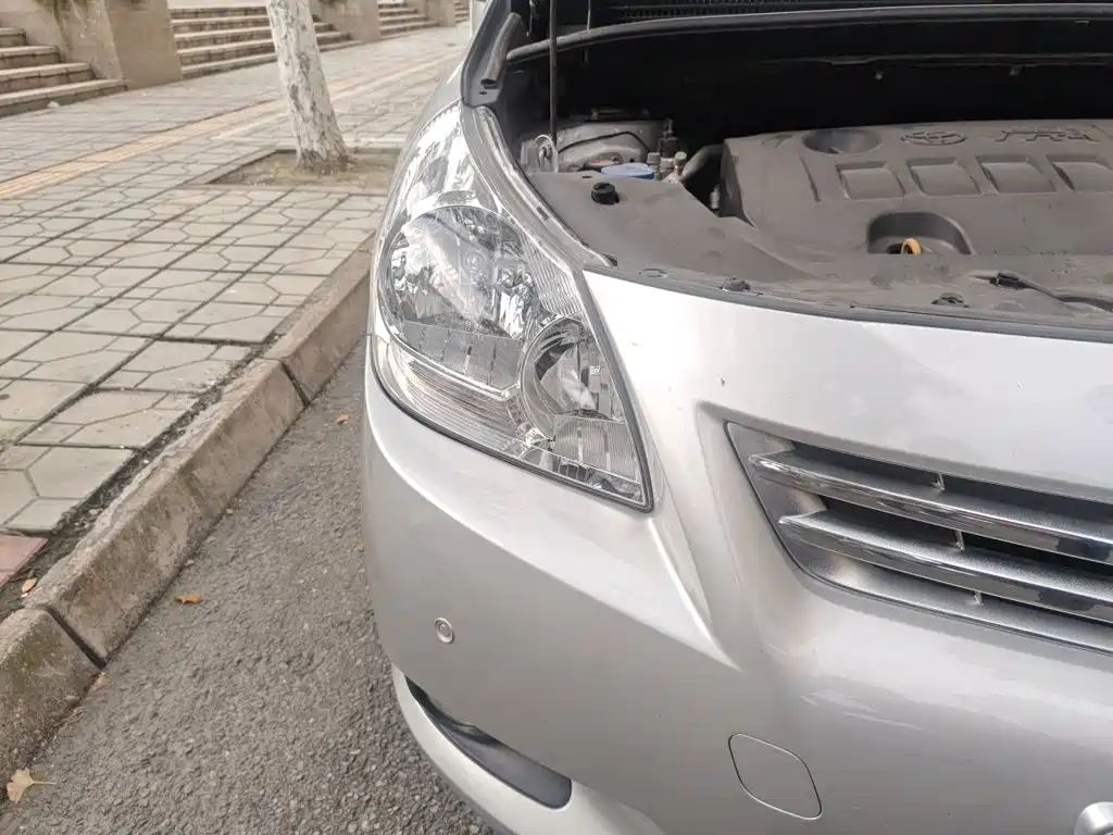 Toyota Verso — миниатюра 7