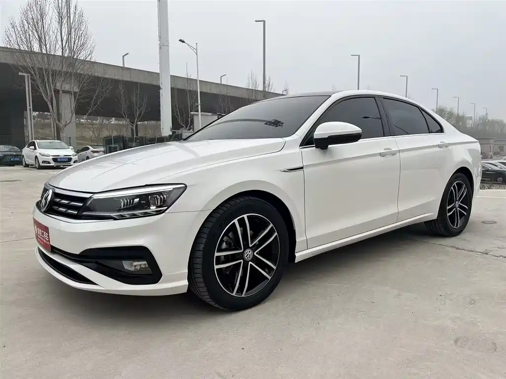 Volkswagen Lamando 2021