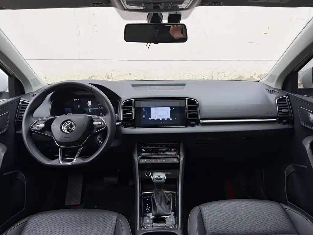 Skoda Karoq TSI280 Premium Edition, фото 12
