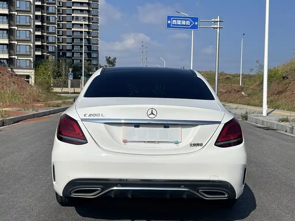 Mercedes-Benz C-Class — миниатюра 8