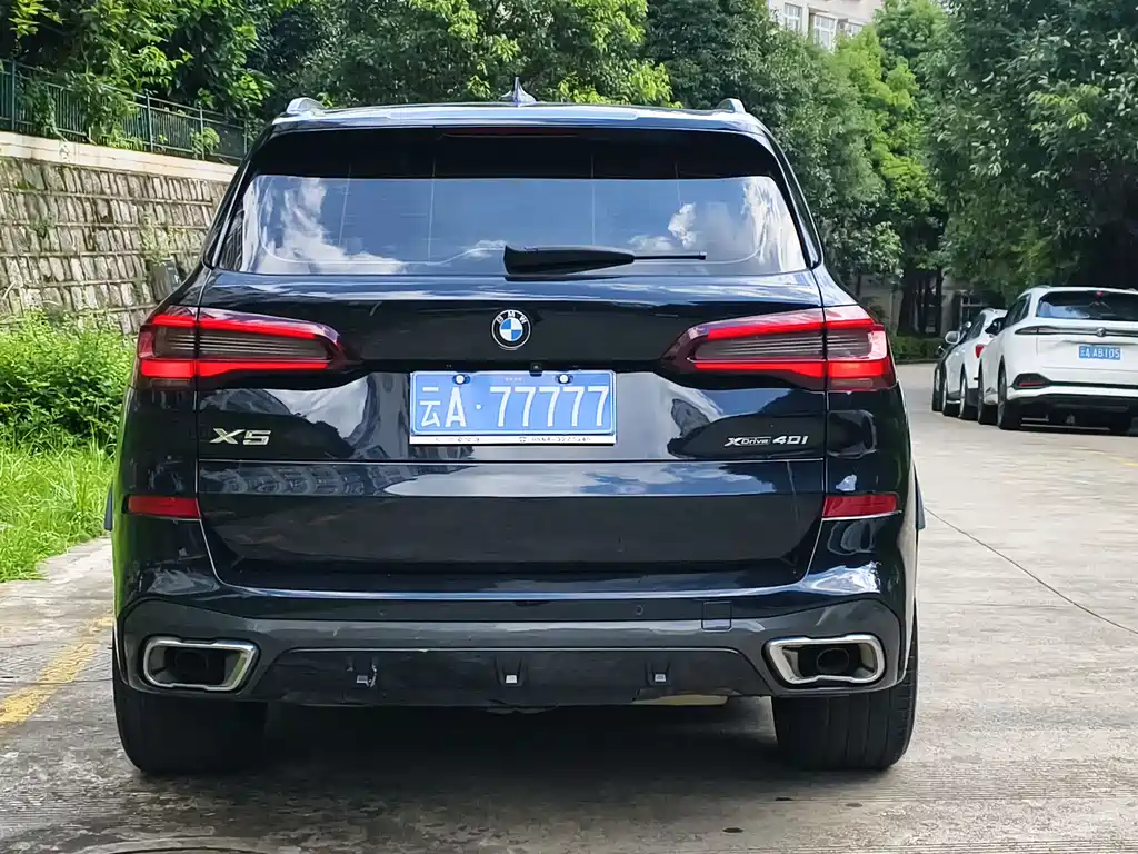 BMW X5 2020 xDrive40i M Sport
