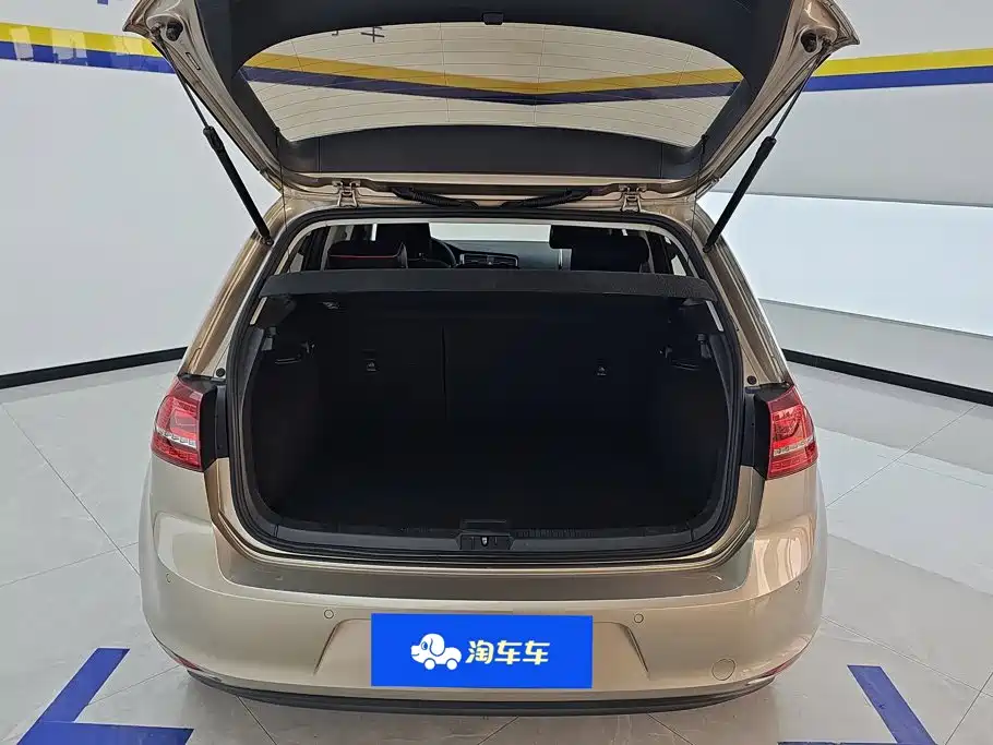 Volkswagen Golf — миниатюра 4